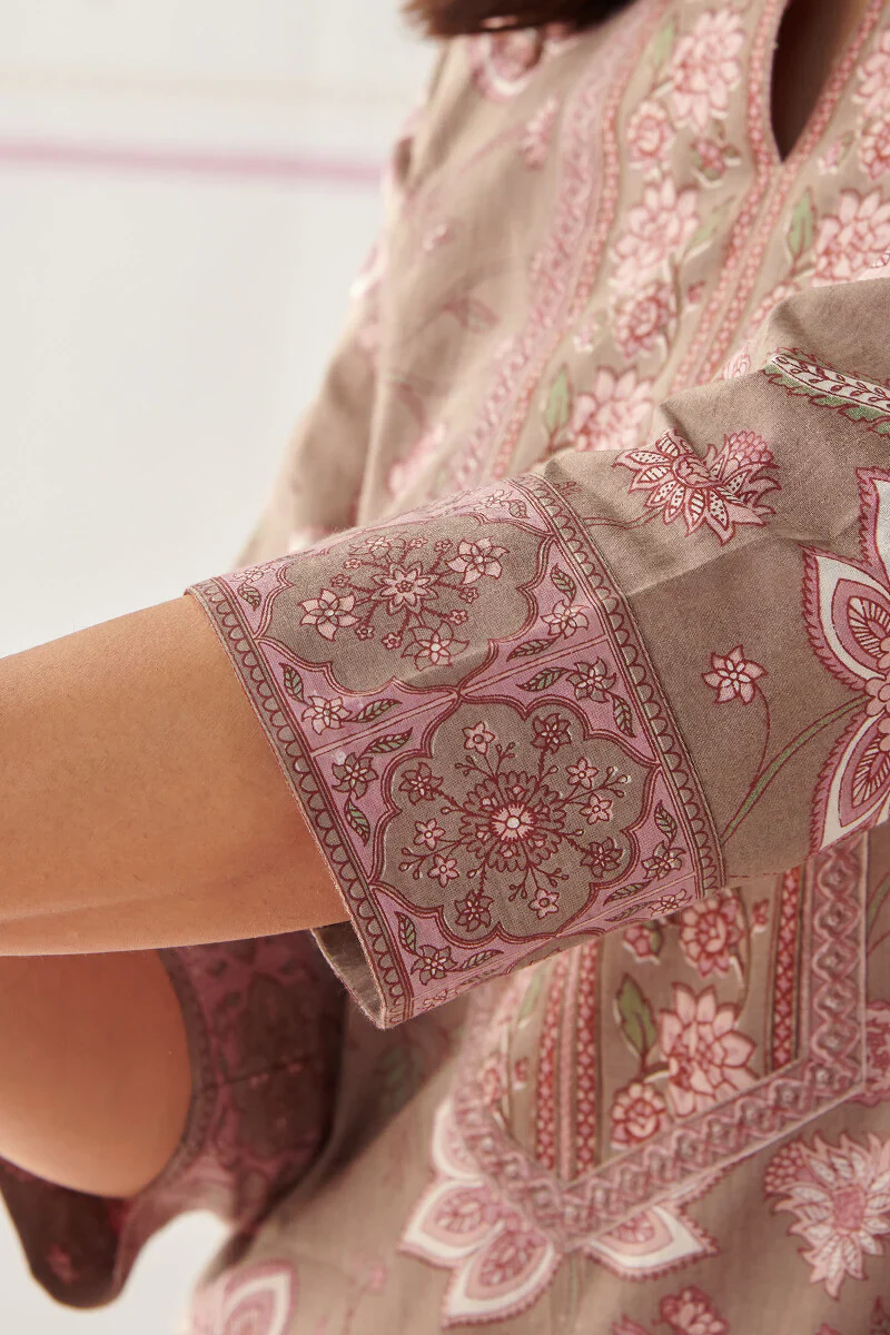 Surplus: Rosheen Sakina Kaftan - Image 4
