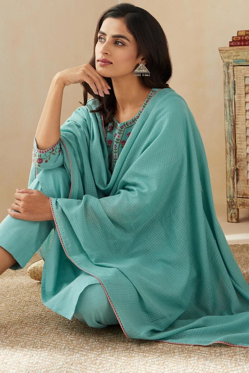 Rosheen Yasmine Dupatta - Image 4