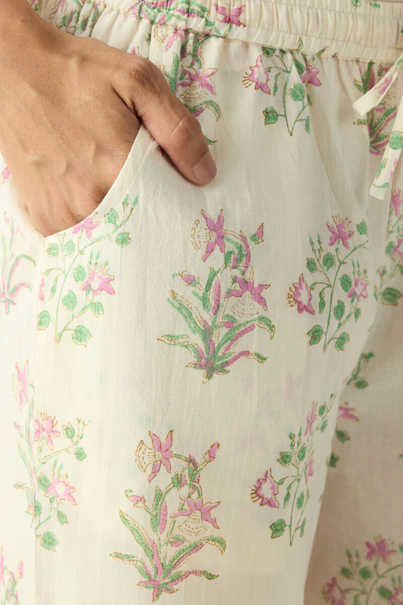 Roz Meher Farhin Farsi - Image 4