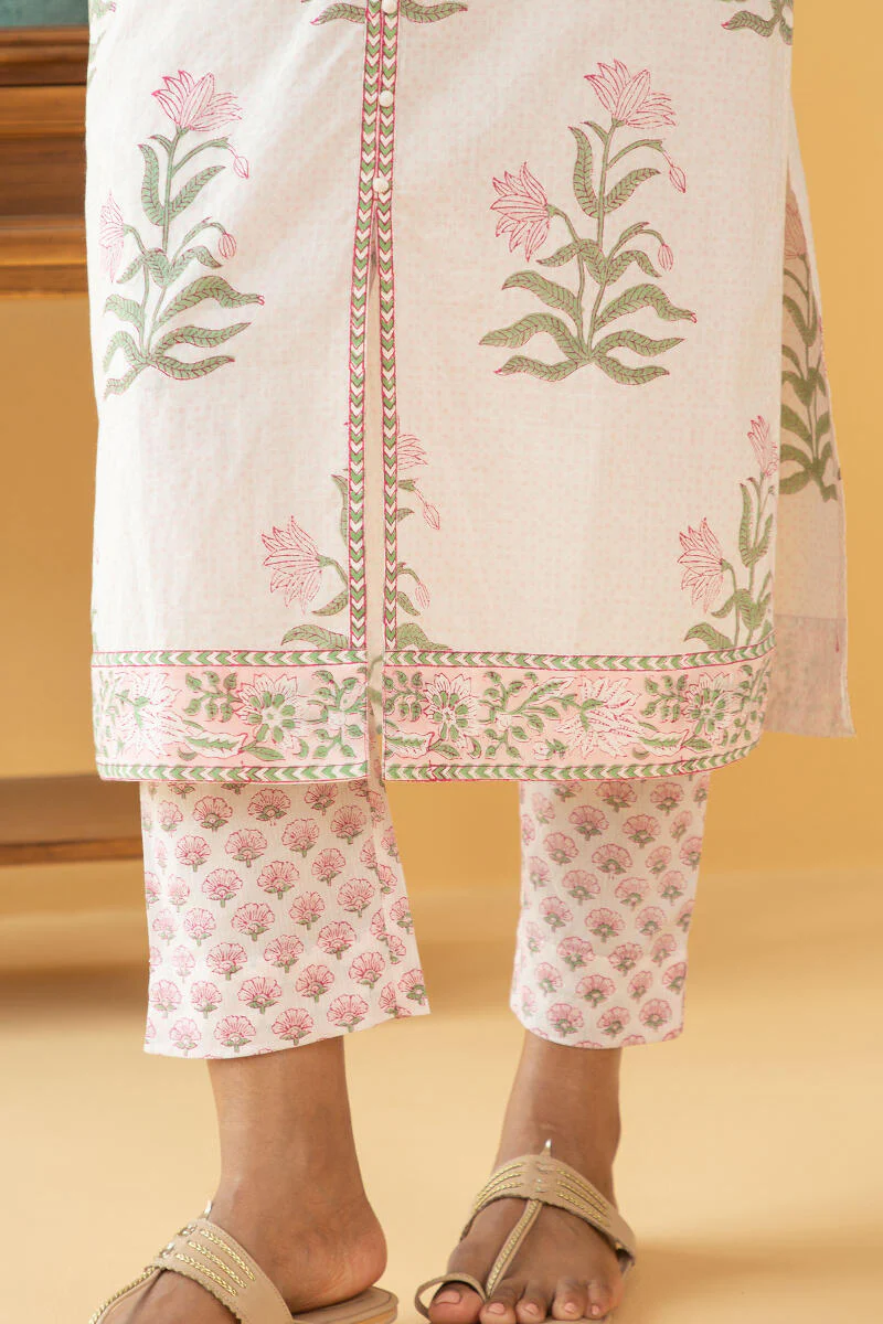 Roz Meher Mehnaz Kurta - Image 8