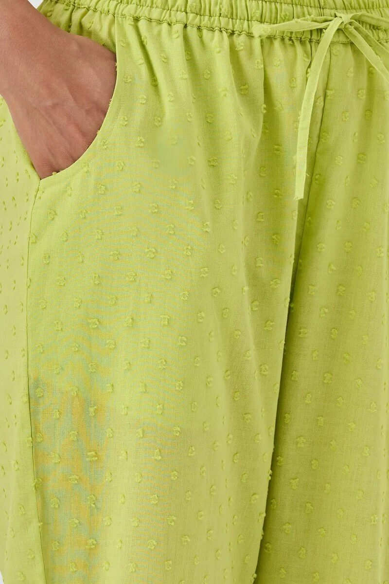 Roza Aafiyah Green Ram Buta Narrow Pants - Image 4