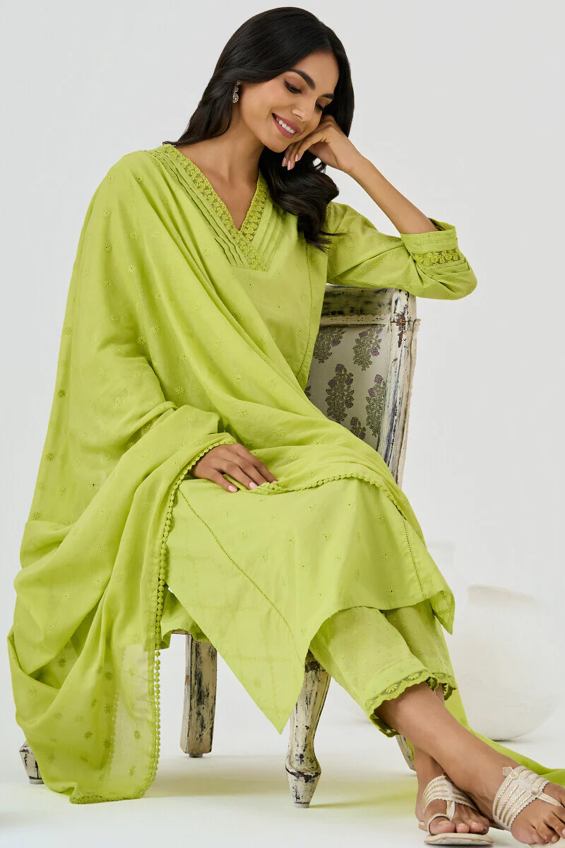 Roza Aafiyah Green Schiffli Kurta - Image 7