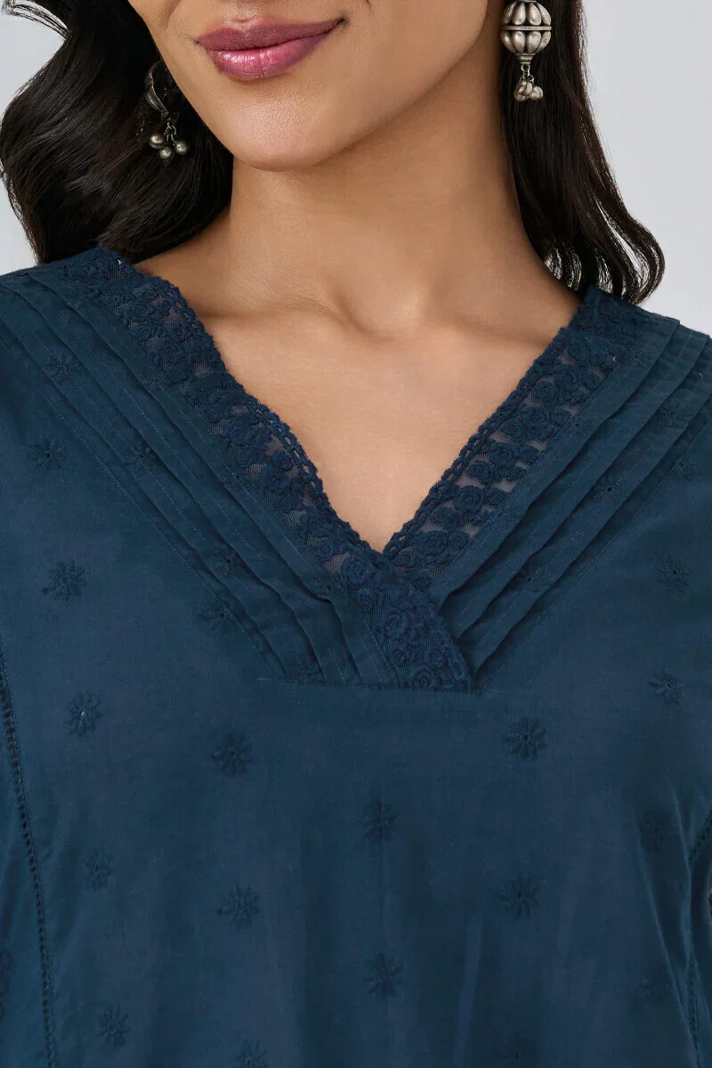Surplus: Roza Aafiyah Navy Blue Kurta - Image 4