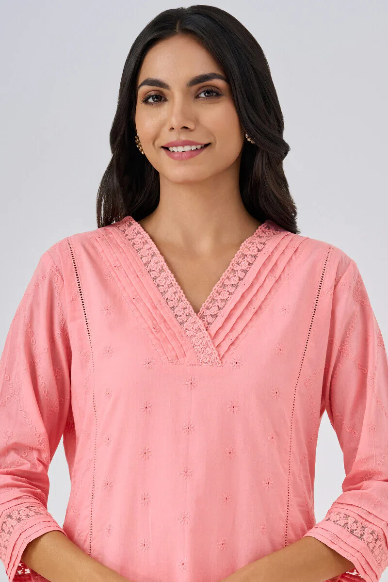 Surplus: Roza Aliza Pink Schiffli Kurta - Image 5