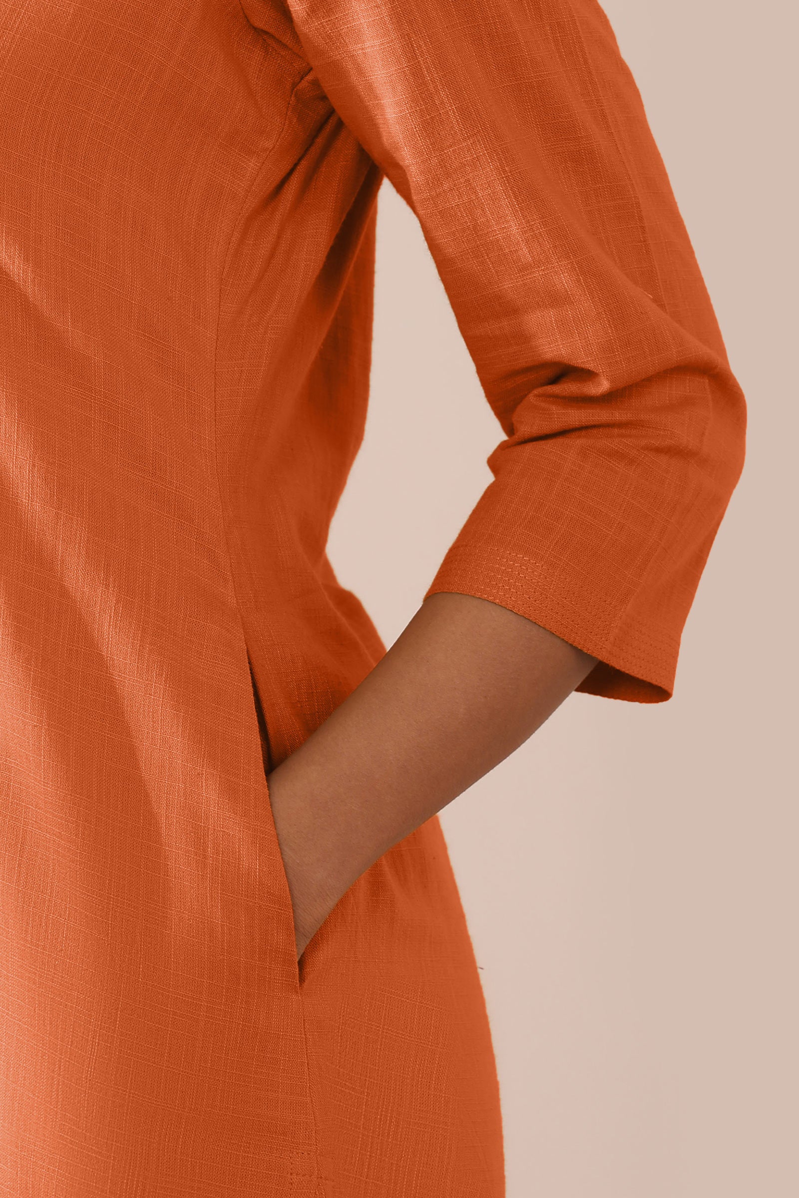 Roza Alizah Orange Kurta - Image 5