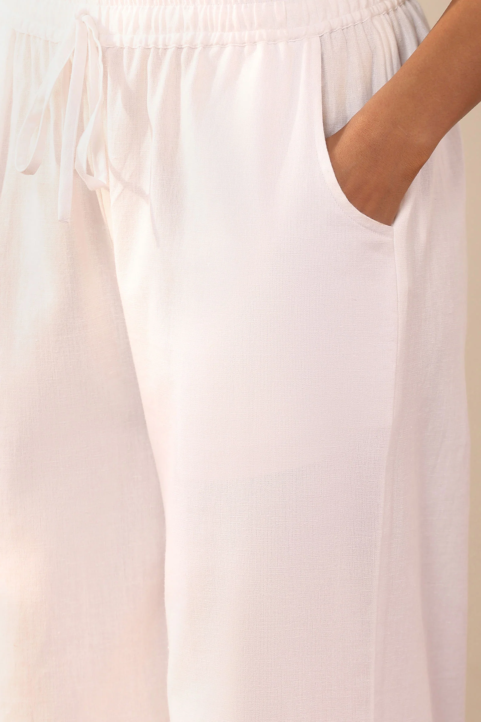 Surplus: Roza Anaya White Farsi - Image 4
