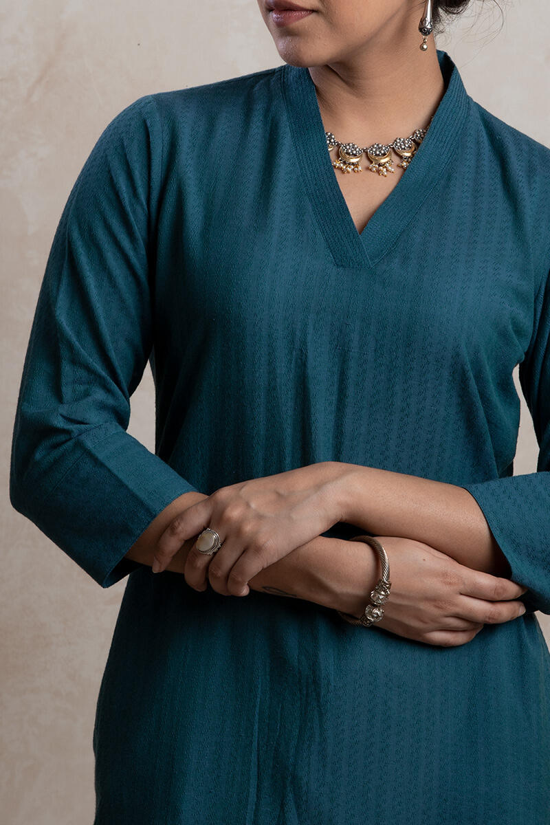 Roza Handloom Blue Kurta - Image 5
