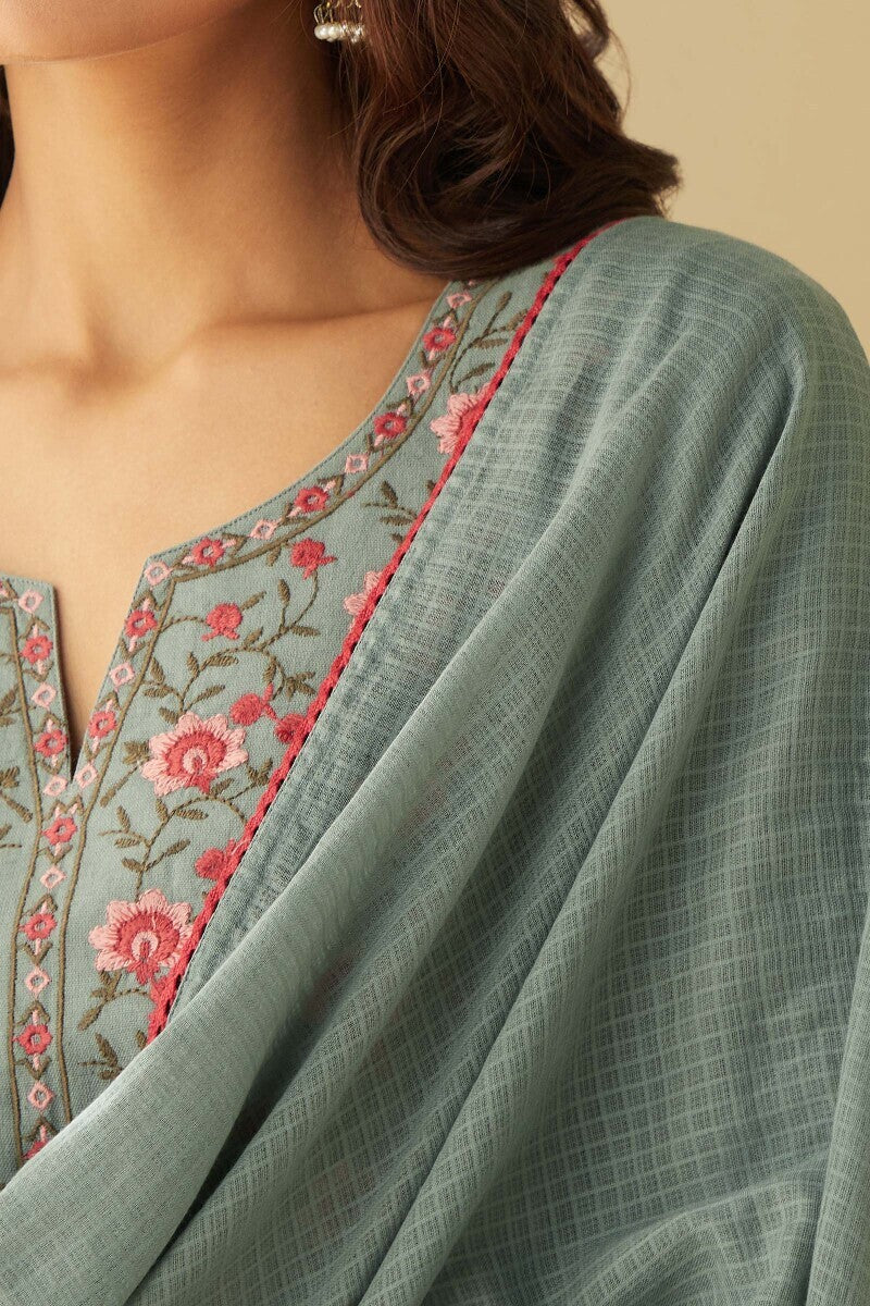 Roza Kainat Grey Dupatta - Image 2