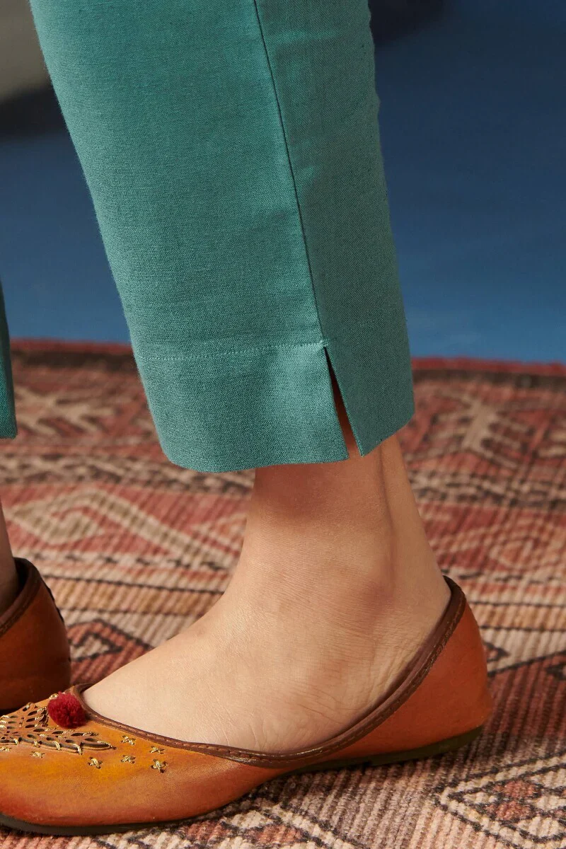 Surplus: Roza Madiha Narrow Pants - Image 2