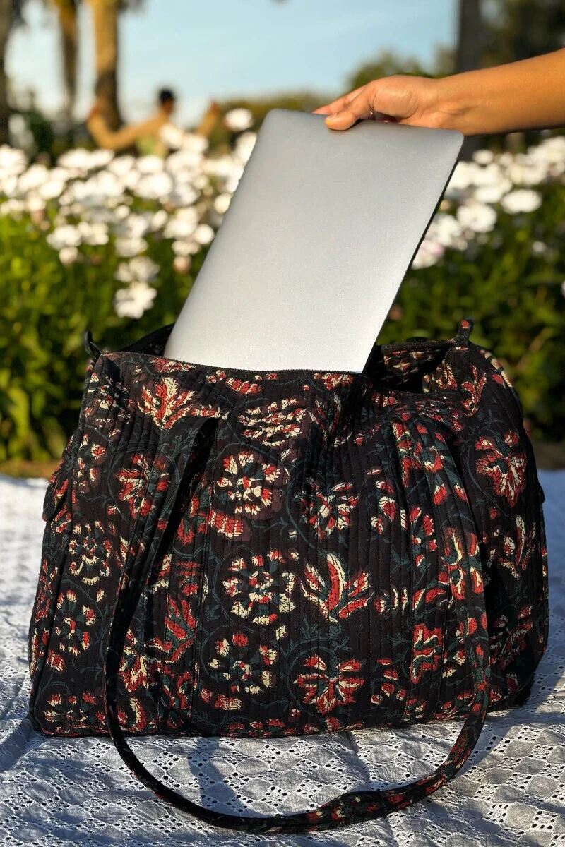 Roza Maryam Duffel Bag - Image 5