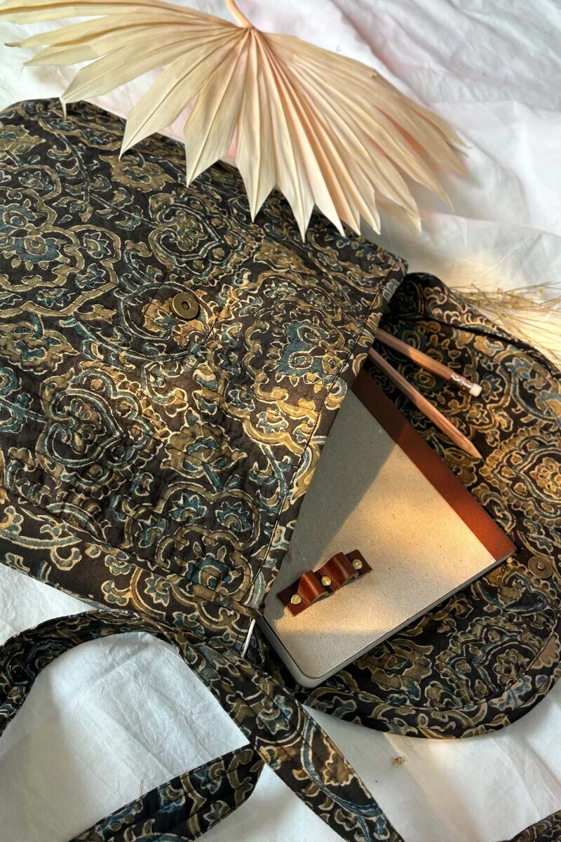 Roza Mehar Crossbody Bag - Image 2