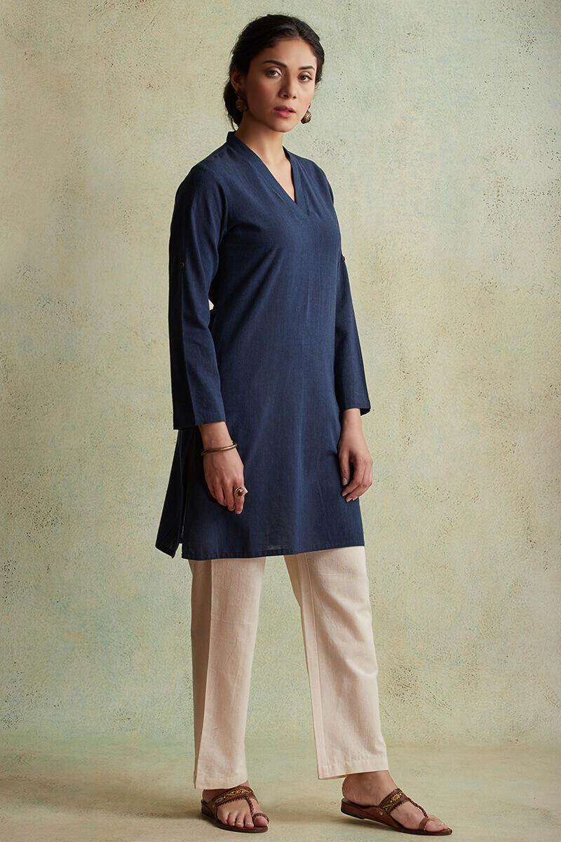 Roza Nihad Indigo Handloom Short Kurta - Image 2