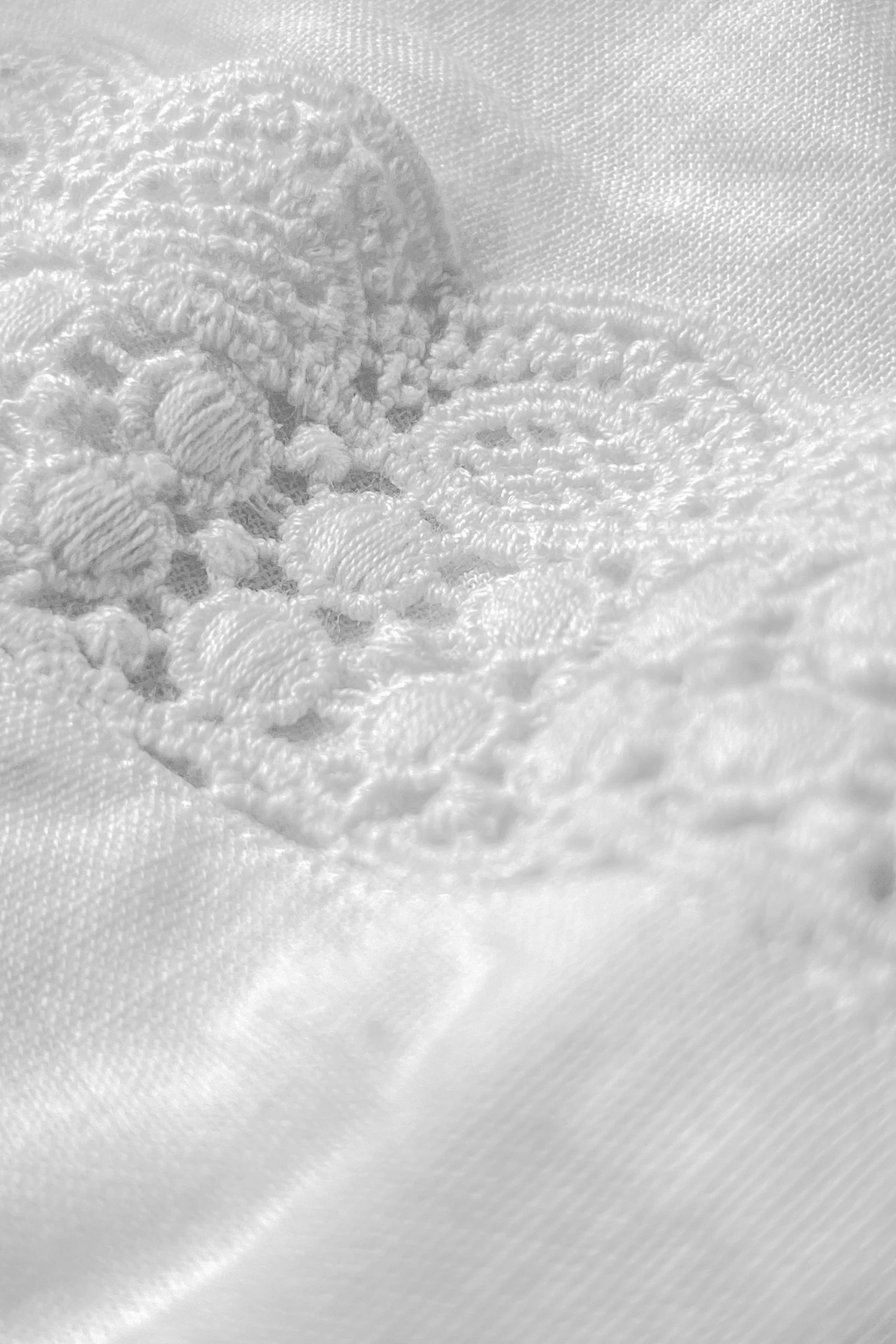Roza Rahima White Kurta - Image 3