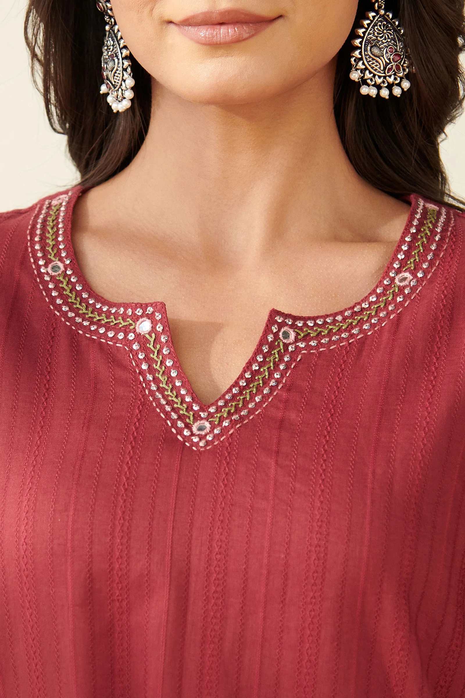 Roza Razia Maroon Kurta - Image 4