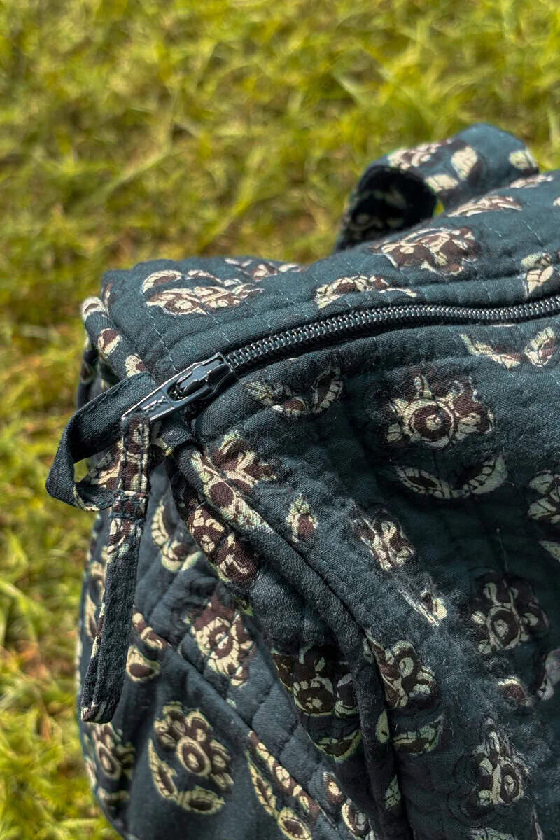 Roza Sabeen Holdall Bag - Image 2