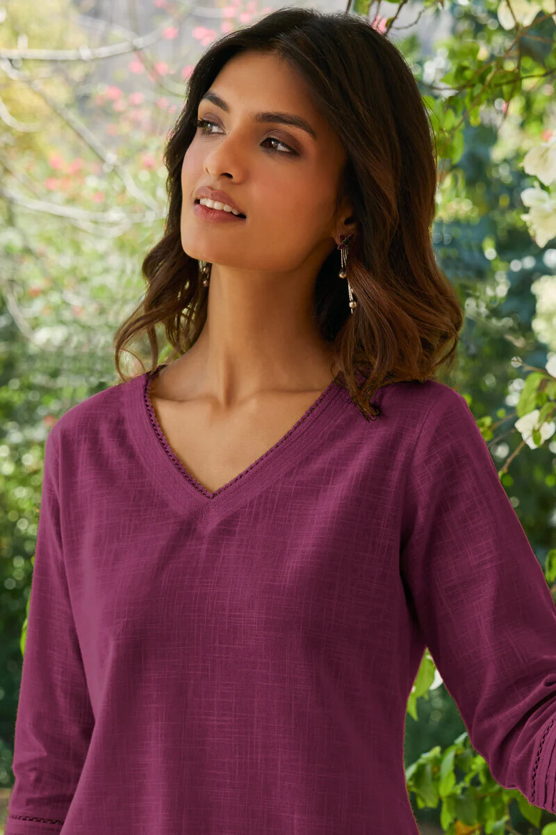 Roza Sahira Wine Kurta - Image 3