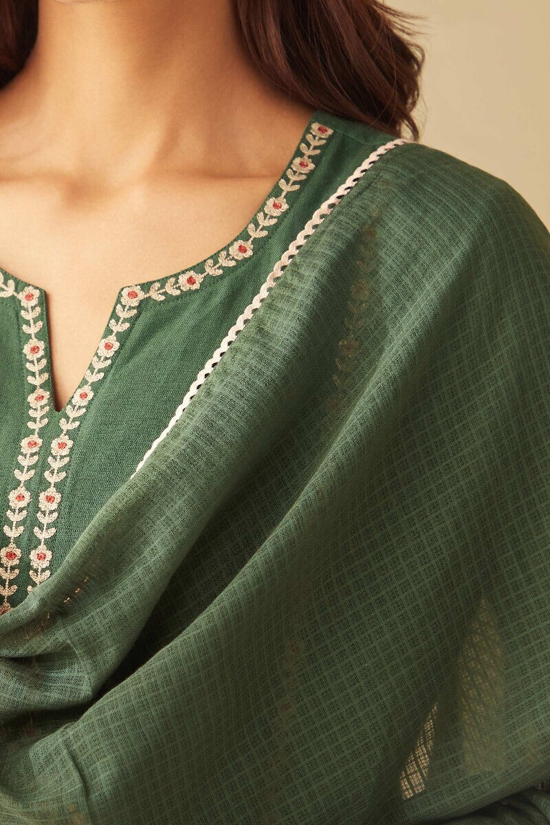 Roza Seerat Green Dupatta - Image 2