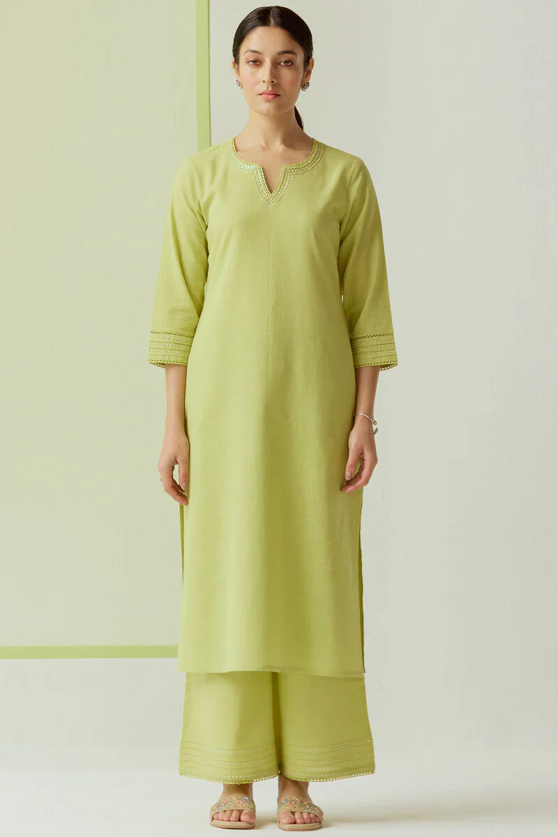Surplus: Roza Seerat Lime Green Kurta - Image 2