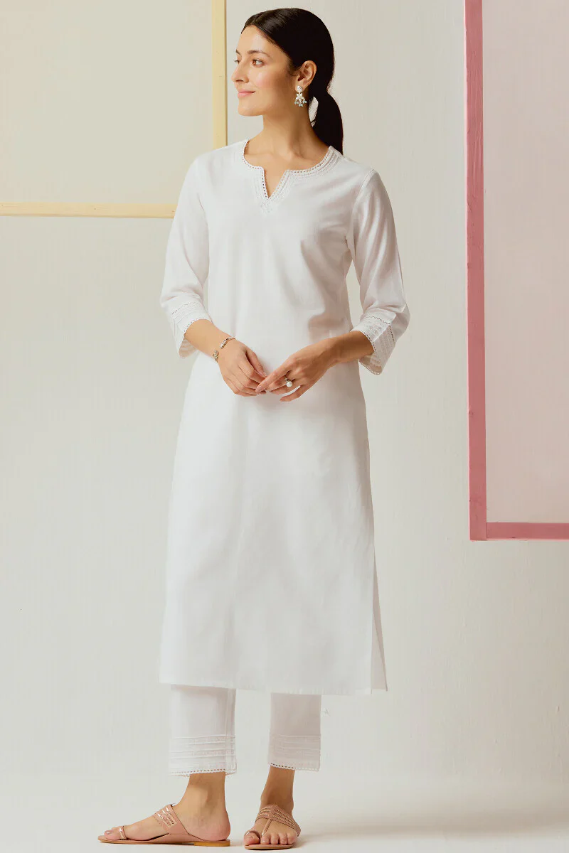 Surplus: Roza Seerat White Kurta - Image 2