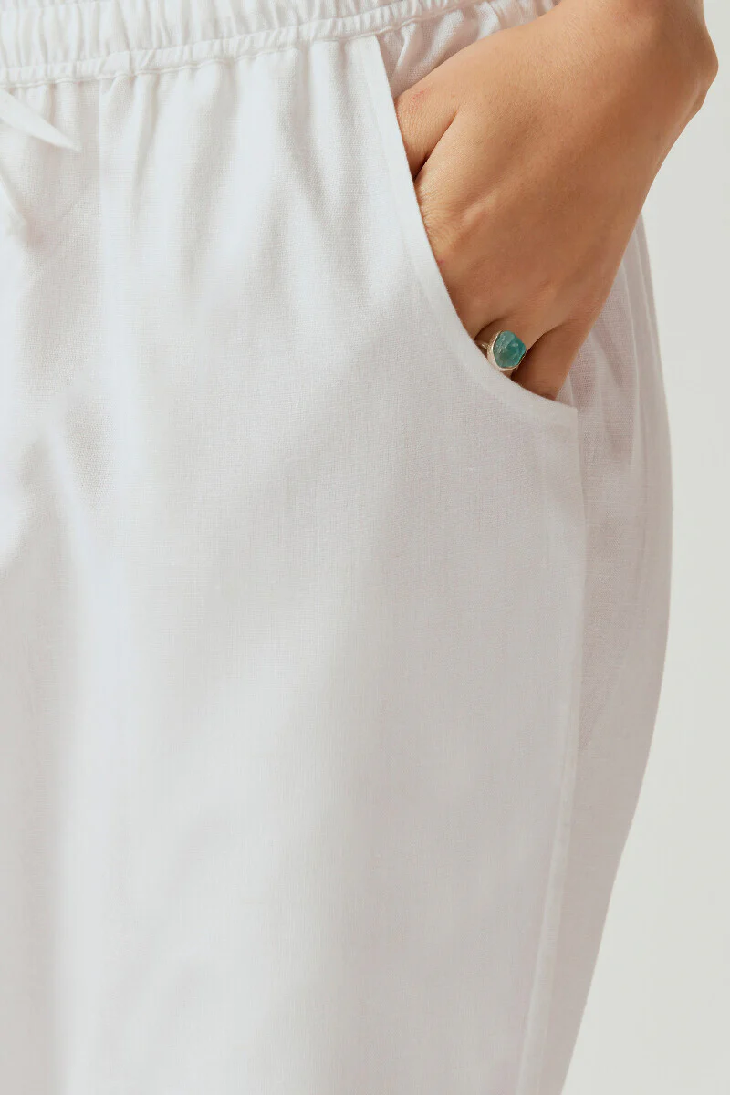 Roza Seerat White Narrow Pants - Image 4