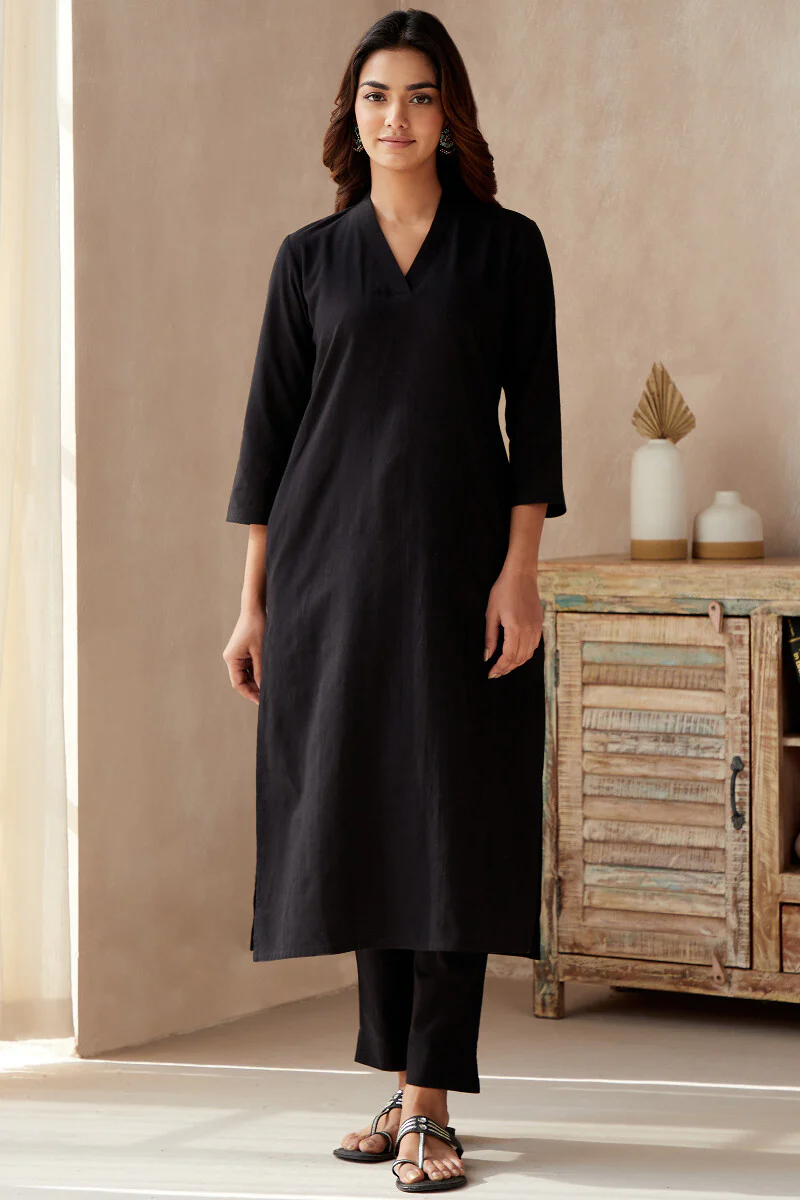 Roza Seher Black Kurta - Image 2