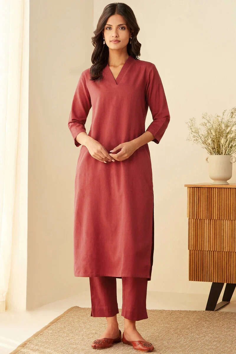 Roza Seher Crimson Red Kurta - Image 2