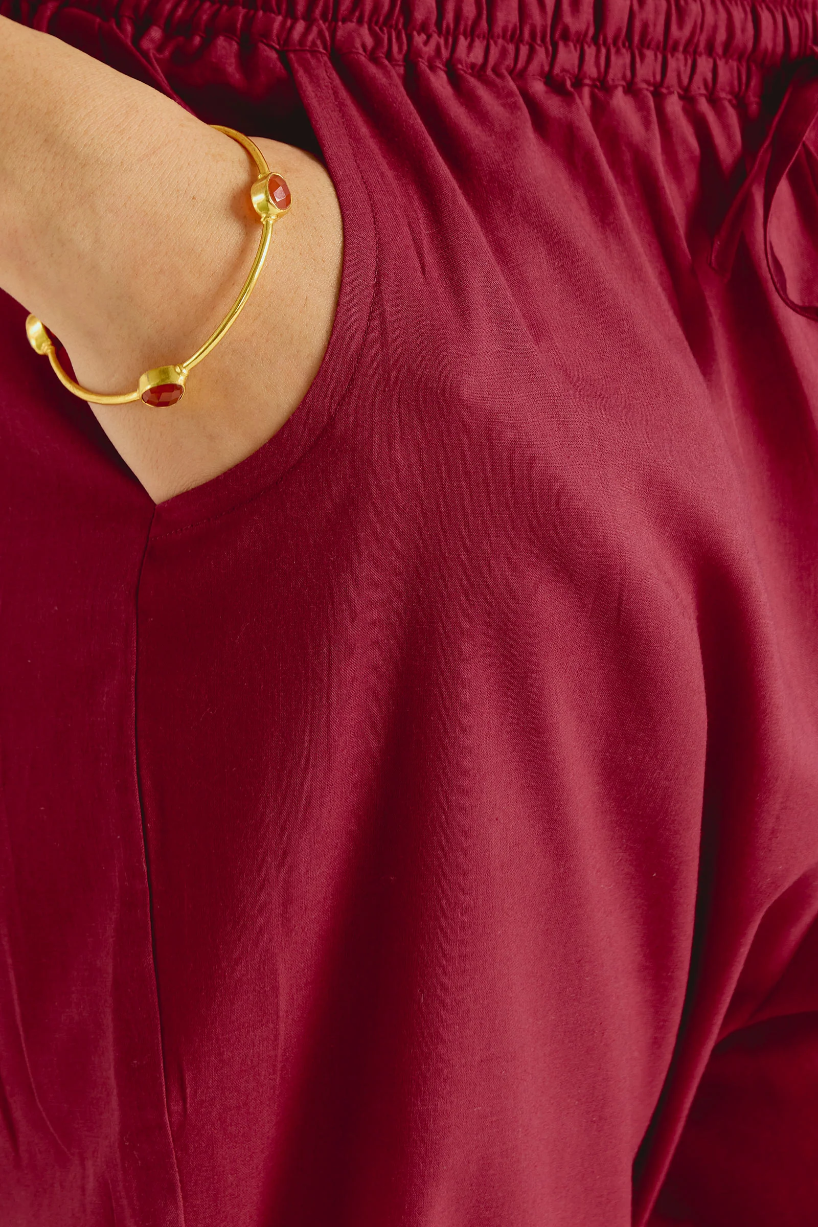 Roza Sehr Brick Red Narrow Pants - Image 4