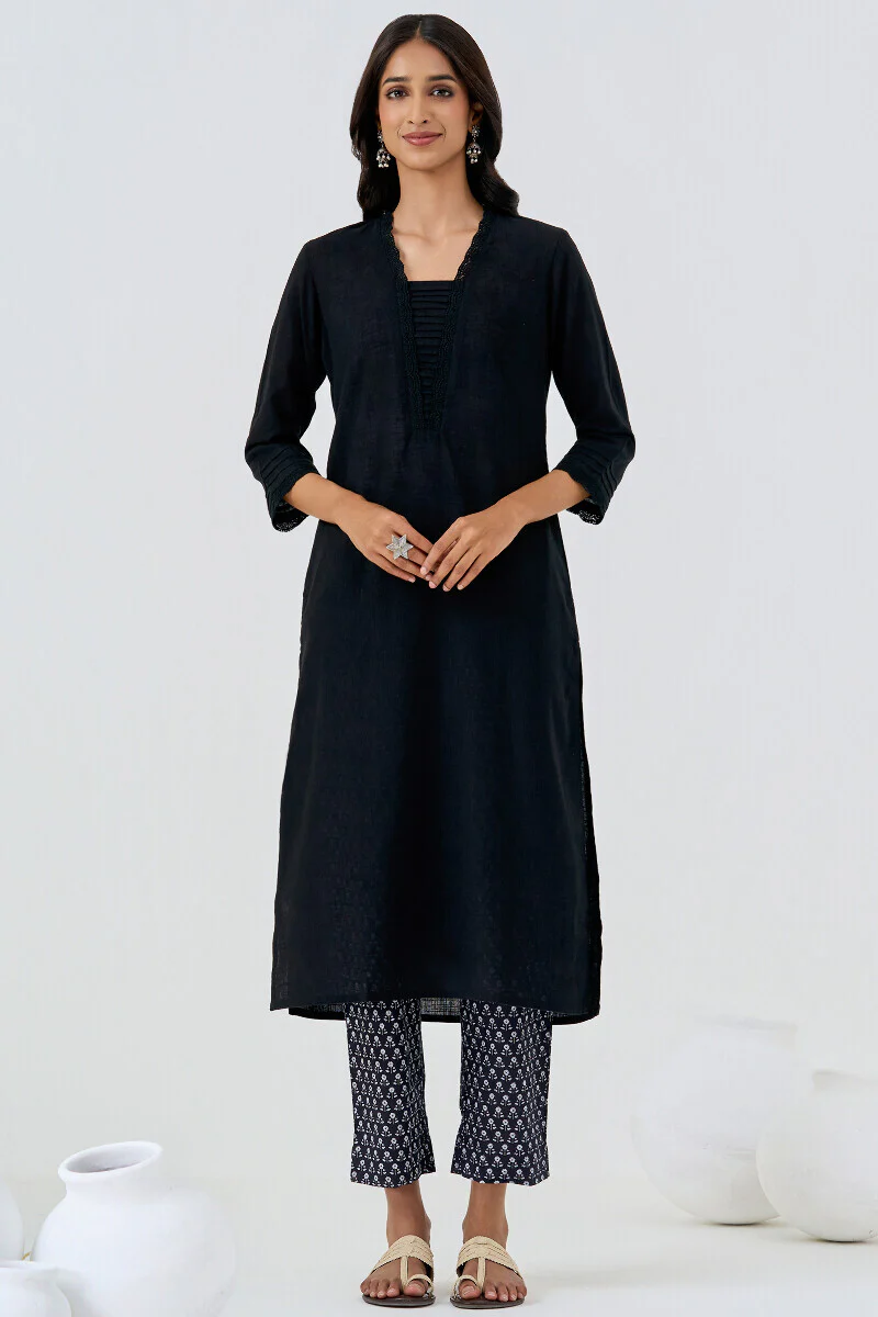 Roza Sehreen Black Kurta - Image 2
