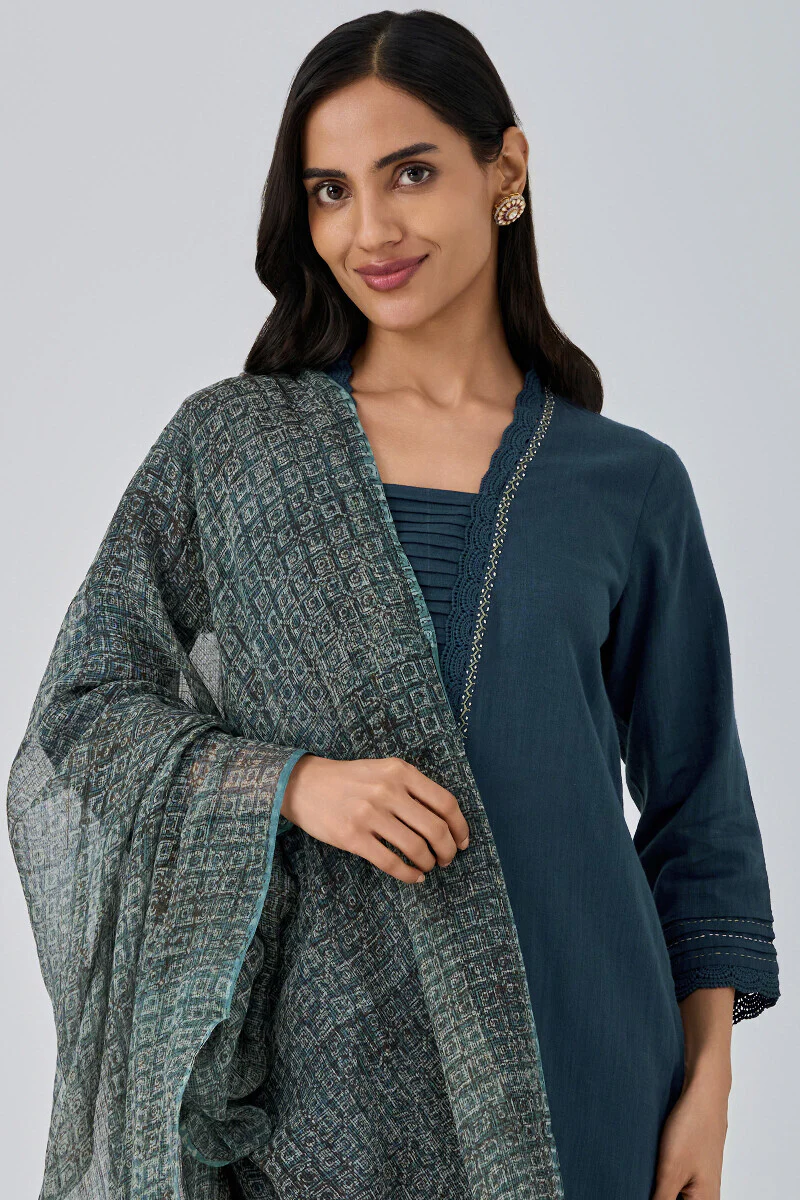 Sehra Aisha Akola Dupatta