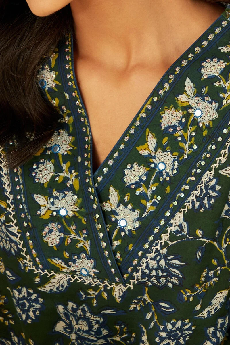 Sehra Alaya Bagru Kurta - Image 5