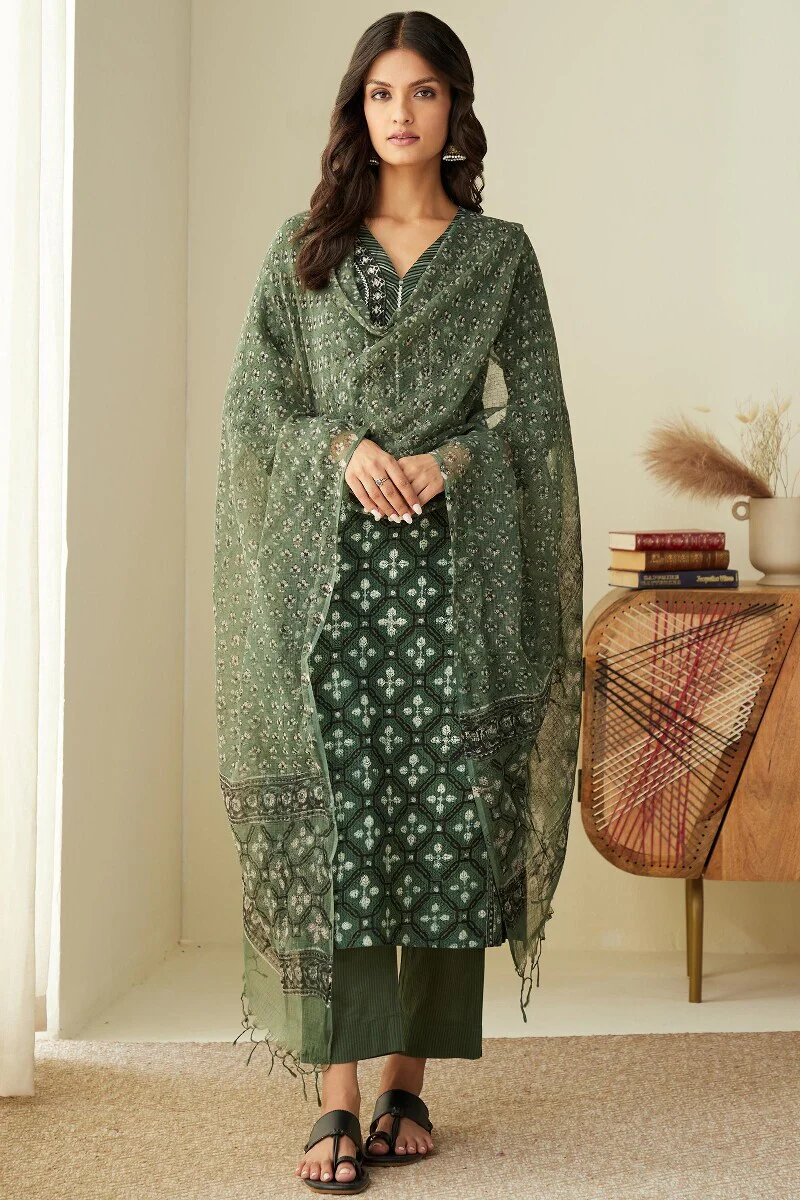 Sehra Farah Bagru Kurta - Image 4