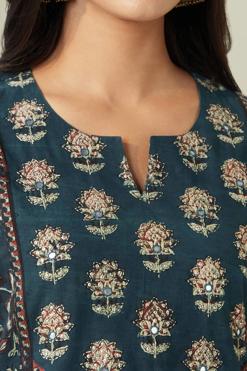 Sehra Farhat Bagru Kurta - Image 5