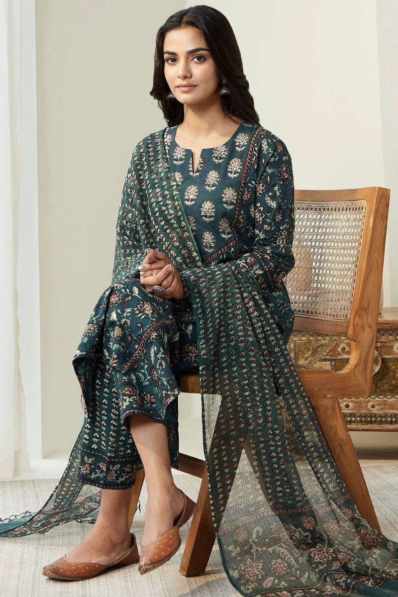 Sehra Farhat Bagru Kurta - Image 7