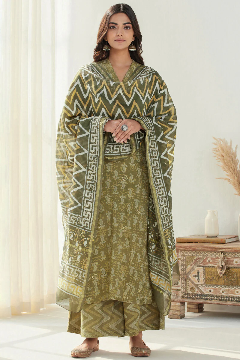 Sehra Farhat Dabu Palazzo - Image 3