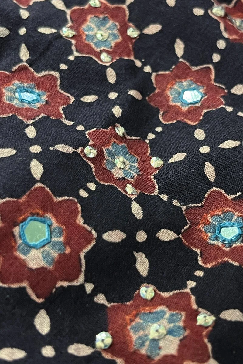 Sehra Fatima Ajrak Kurta - Image 6