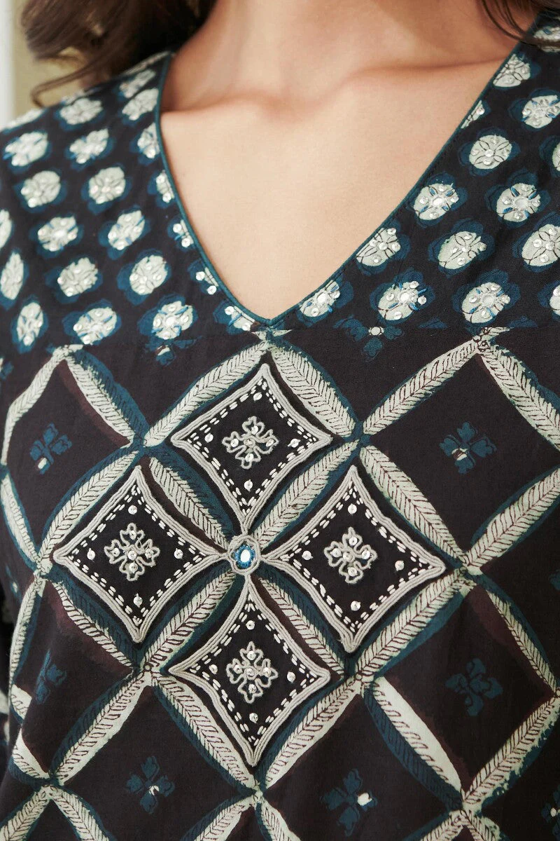Sehra Fiza Bagru Kurta - Image 3