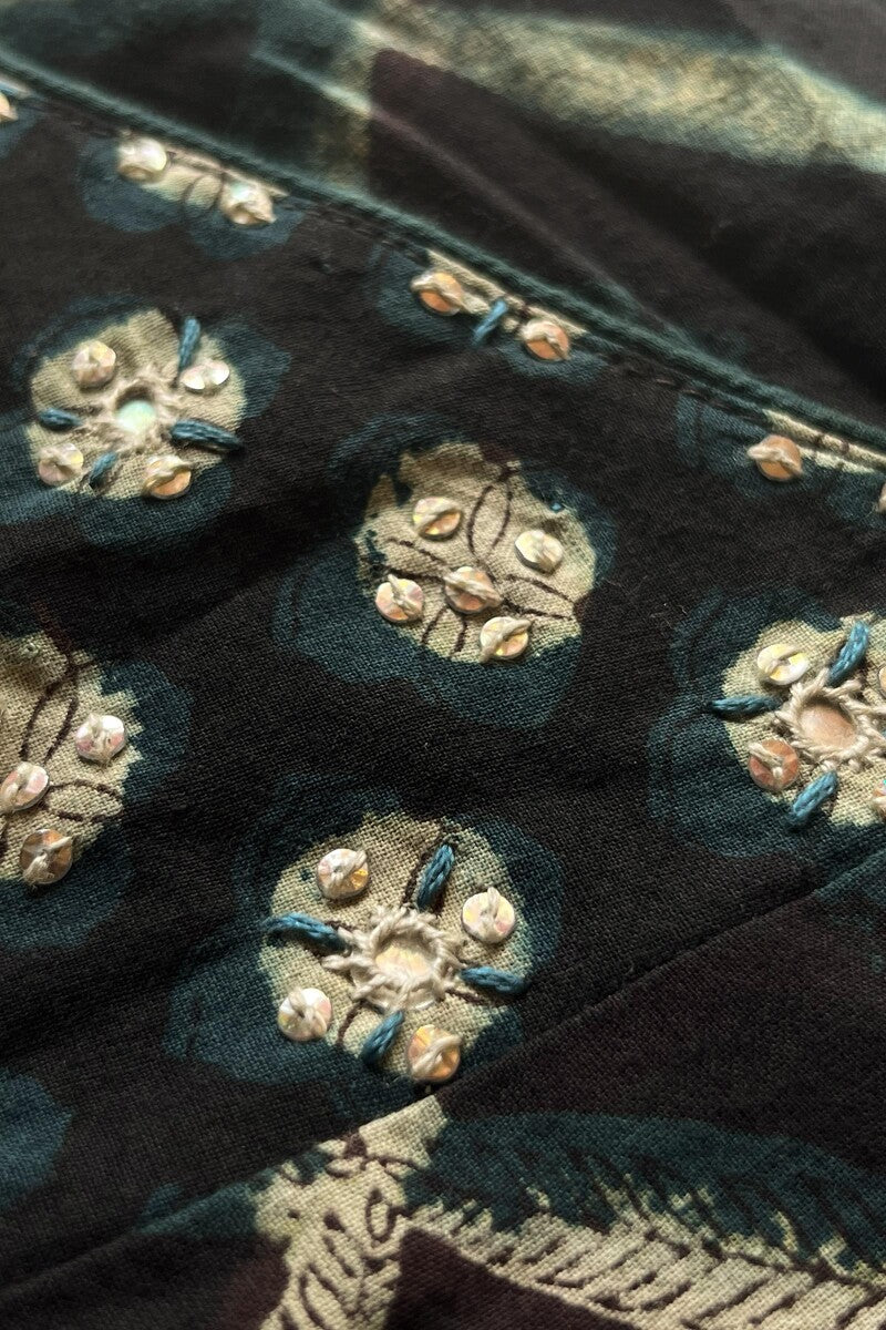 Sehra Fiza Bagru Kurta - Image 7