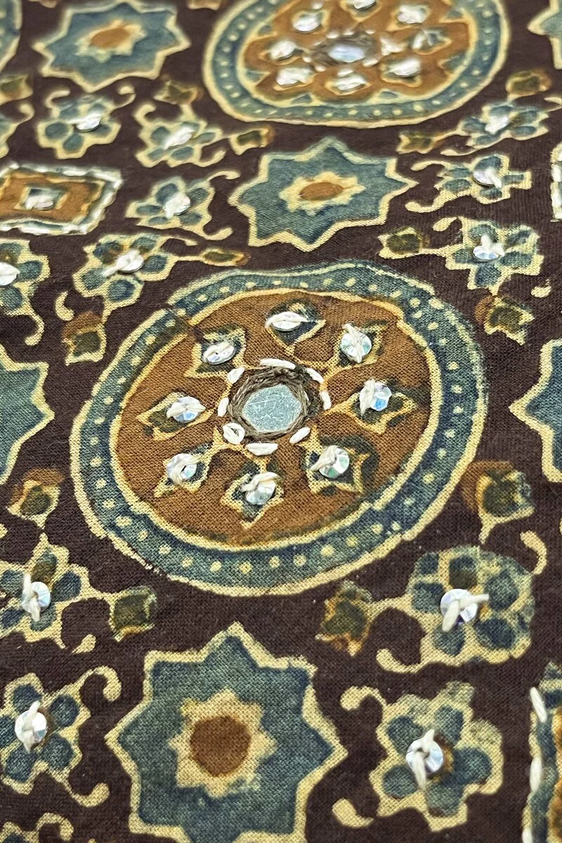 Sehra Fizah Ajrak Kurta - Image 6