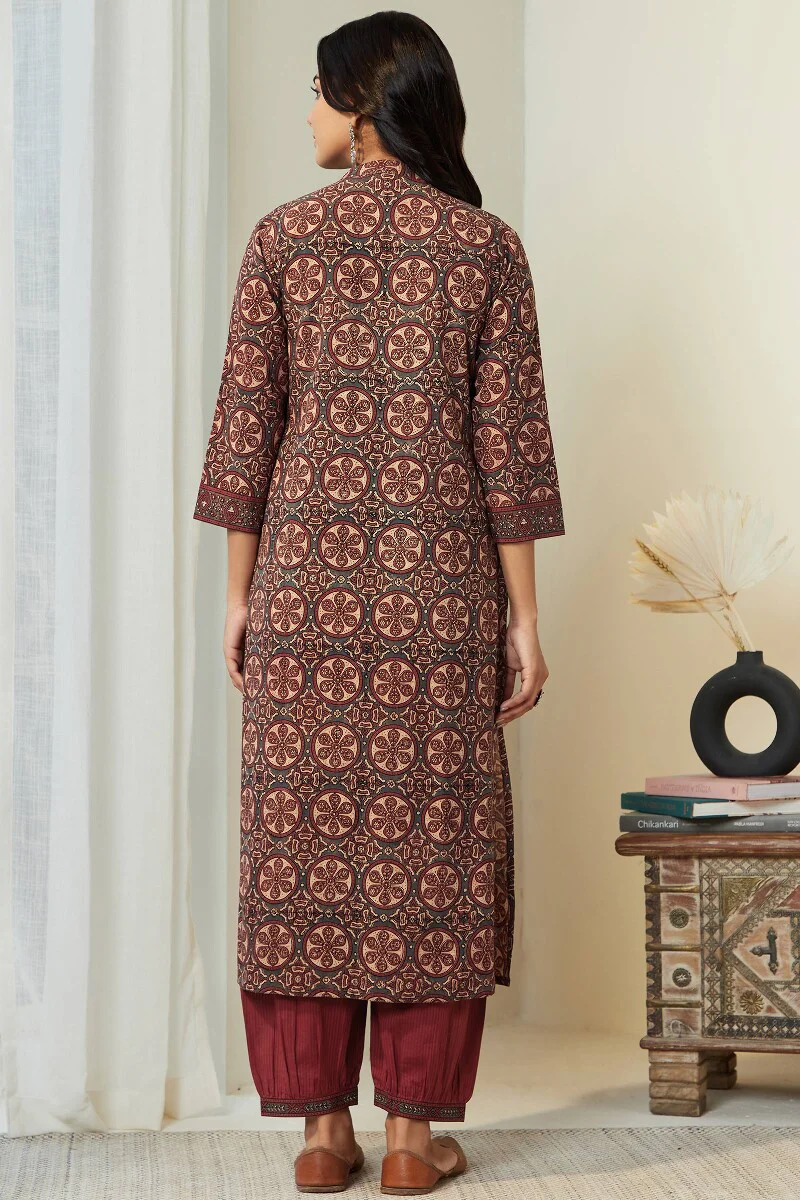 Sehra Heer Ajrak Kurta - Image 8