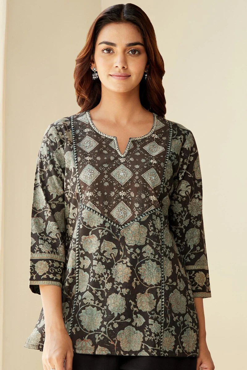 Sehra Jia Akola Top