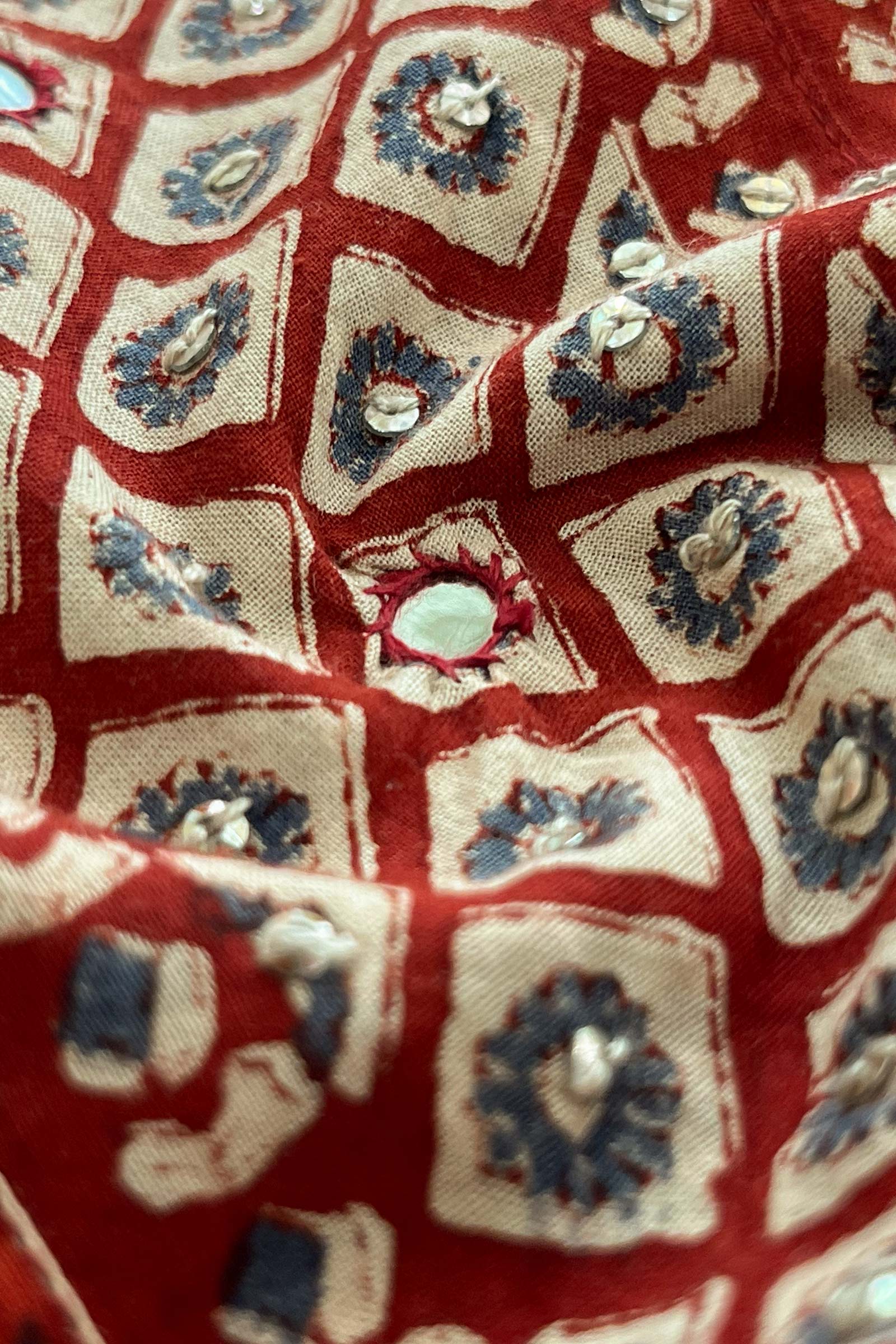 Sehra Kainat Bagru Kurta - Image 3