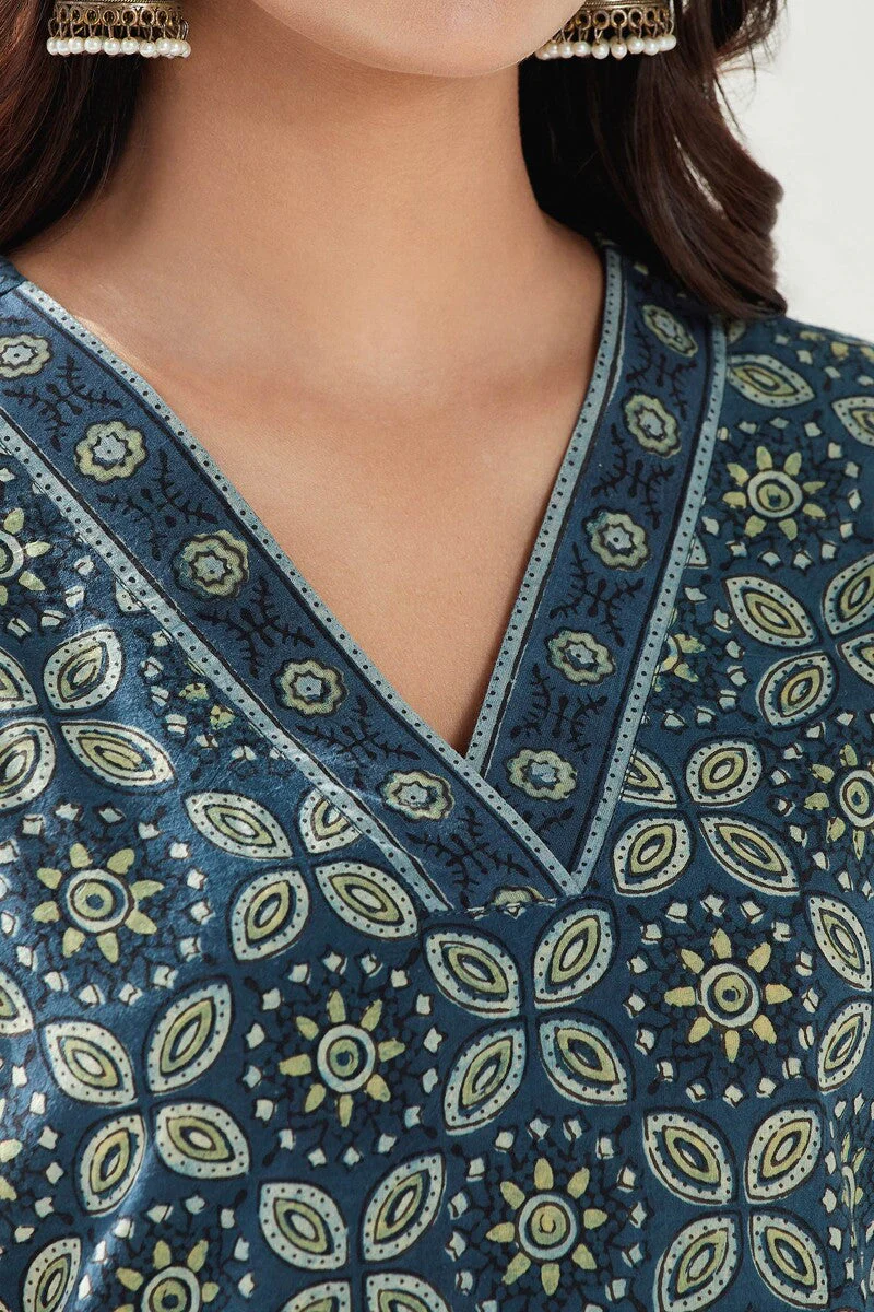 Sehra Laila Ajrak Kurta - Image 3