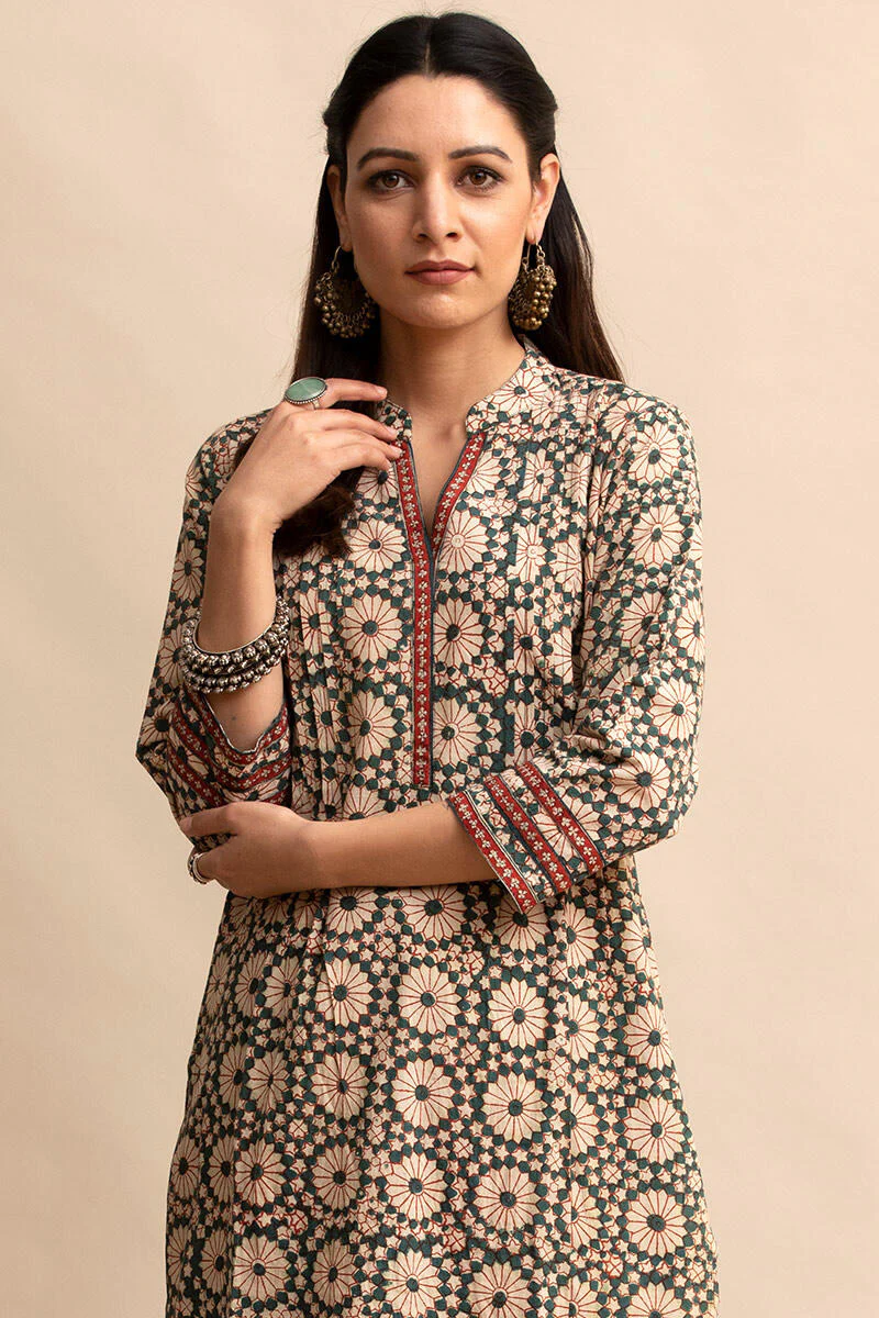 Sehra Layla Kurta