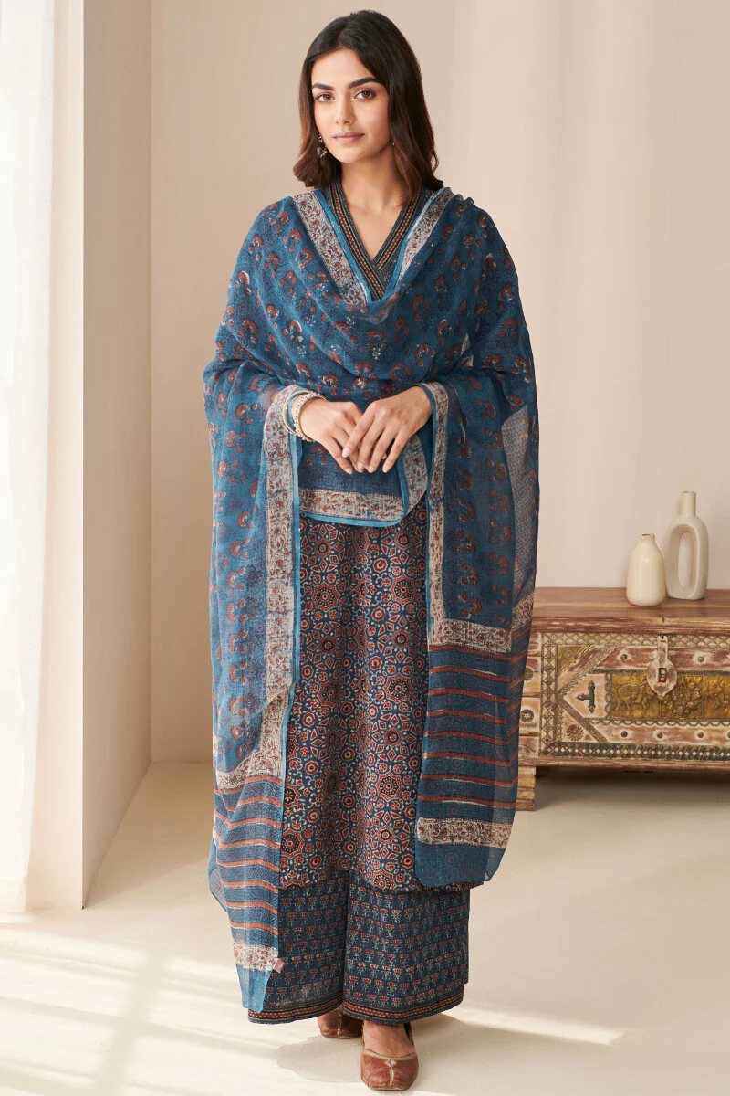 Sehra Mahek Ajrak Kurta - Image 4