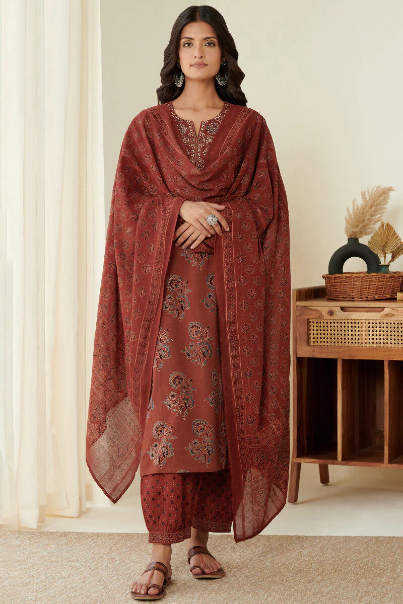 Sehra Maira Ajrak Izhaar Pants - Image 3