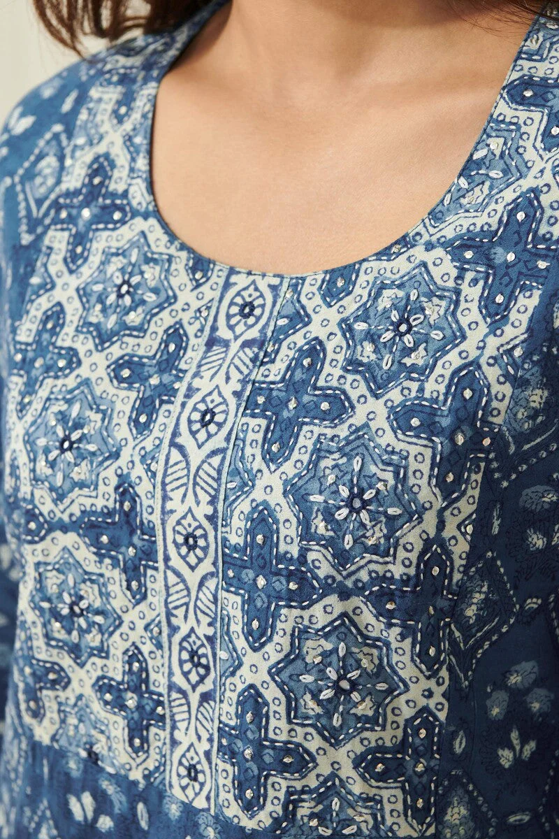 Sehra Mehnaz Indigo Kurta - Image 3
