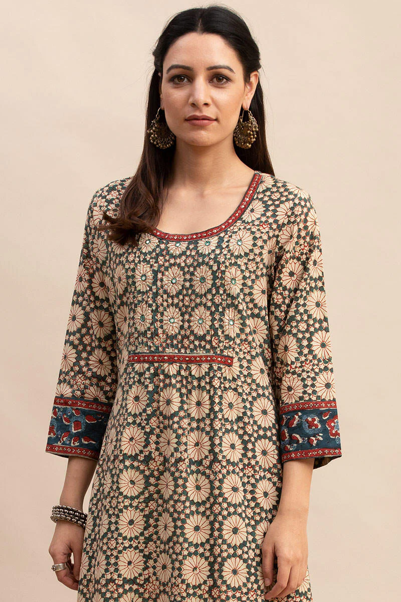 Sehra Mehreen Kurta