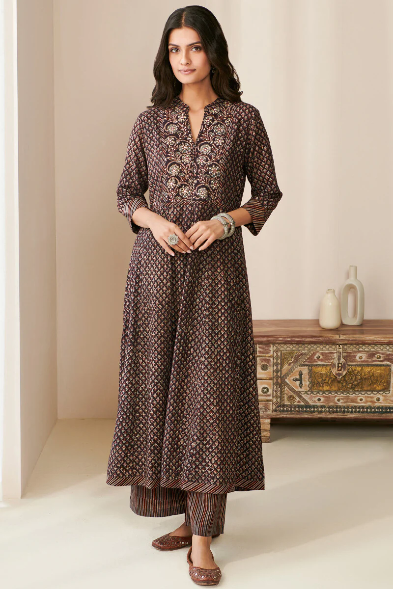 Sehra Mirza Ajrak Kurta - Image 2