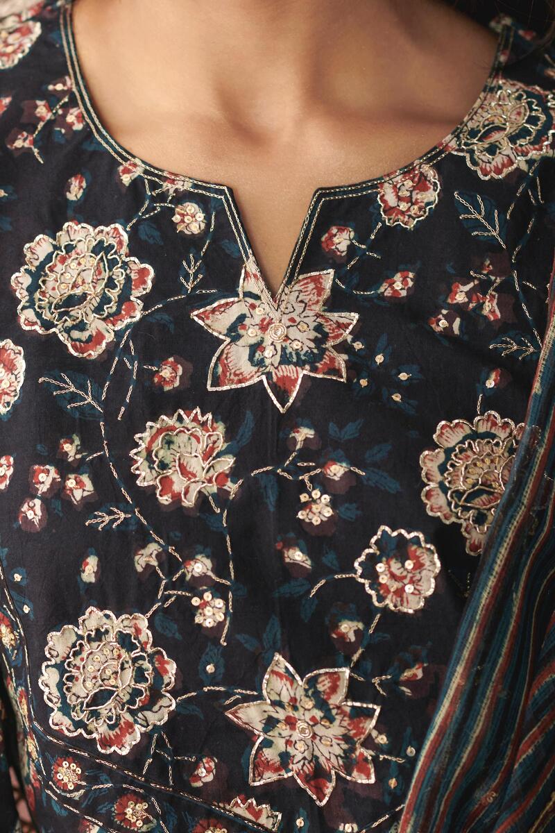 Sehra Mirza Bagru Kurta - Image 2