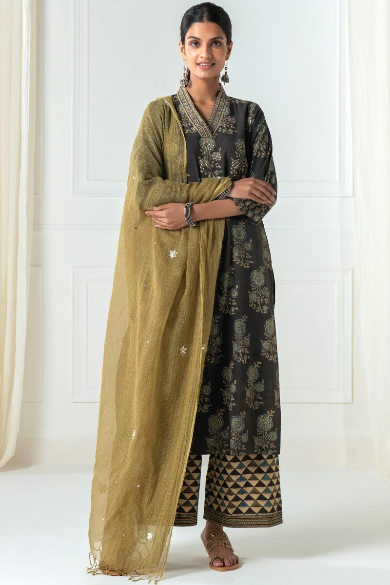 Sehra Nadia Ajrak Farsi - Image 3